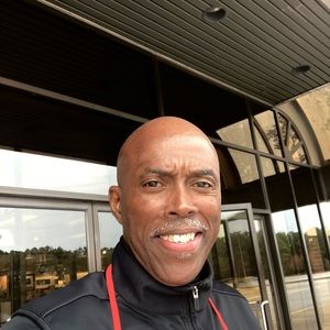 Meet your Posher, Kenneth